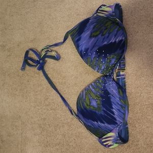 Endless Summer Swimsuit top size medium